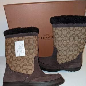 Coach boots Size 7